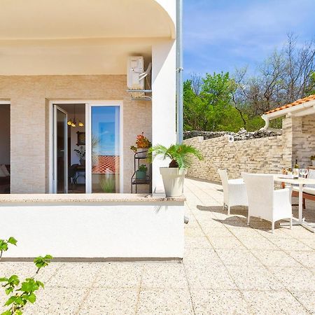 Apartmani Smokovo Jadranovo Exterior foto