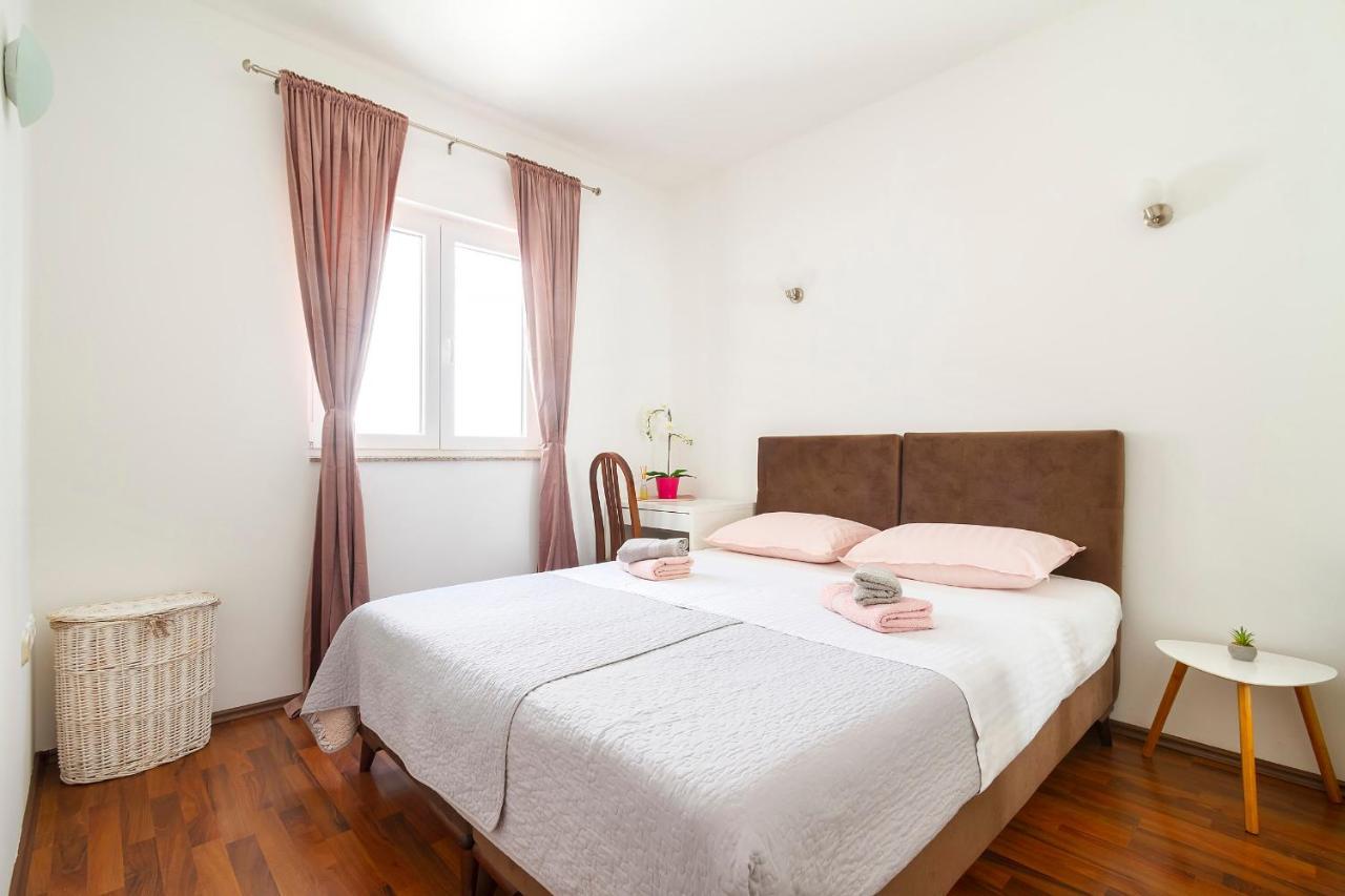 Apartmani Smokovo Jadranovo Exterior foto